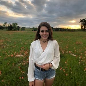 Meet your Posher, Merritt